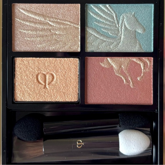✨ limited edition Cle de Peau eyeshadow palette in 502 Wings of Wonder - Picture 4 of 6
